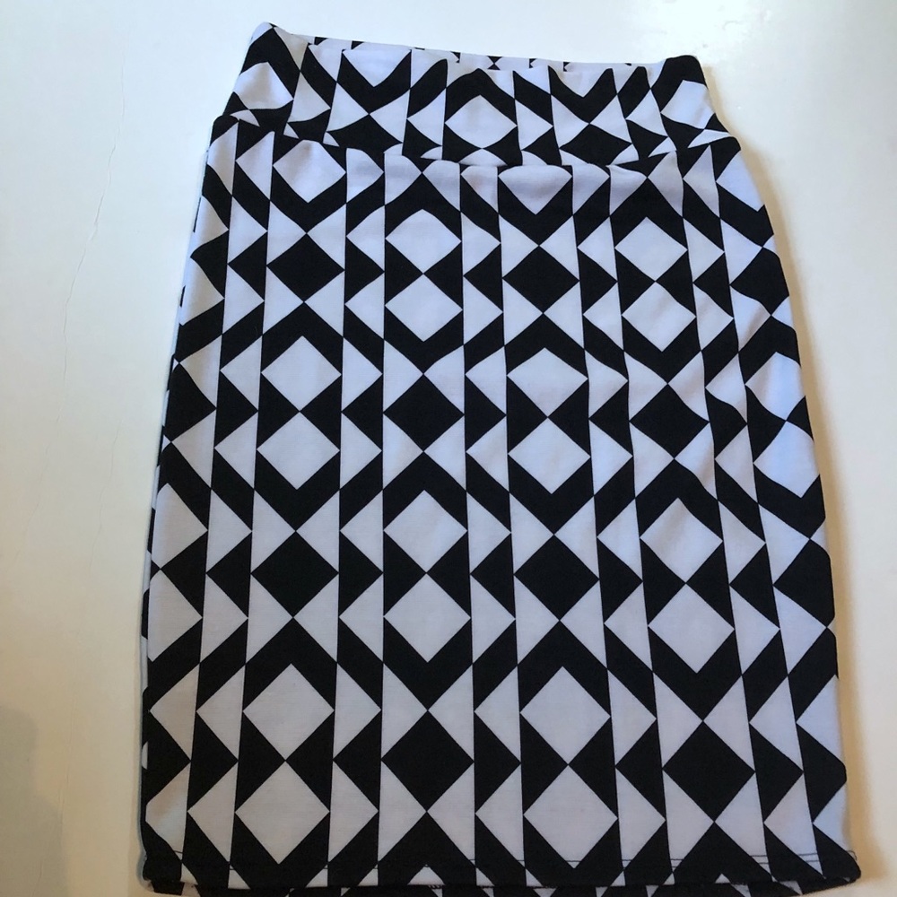 LuLaRoe Cassie